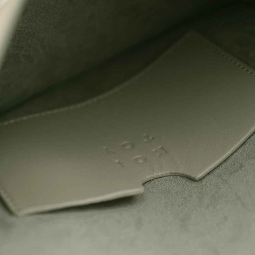 真皮腰包，配可调节腰带（女士款） – 日常随身