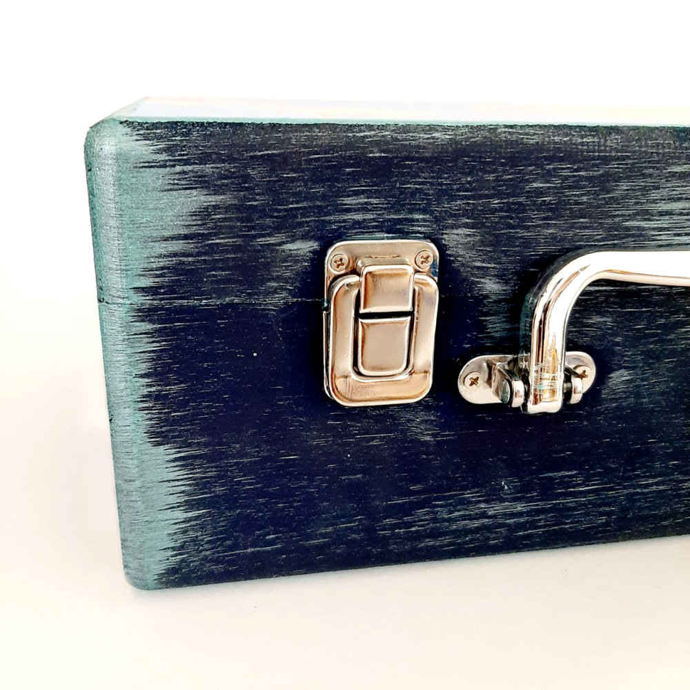 带波斯风格图案的礼品木盒 Eshgh