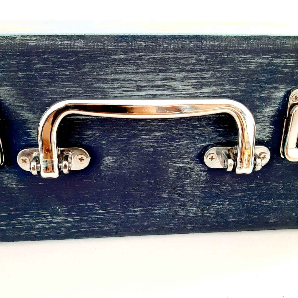 带波斯风格图案的礼品木盒 Nastaligh