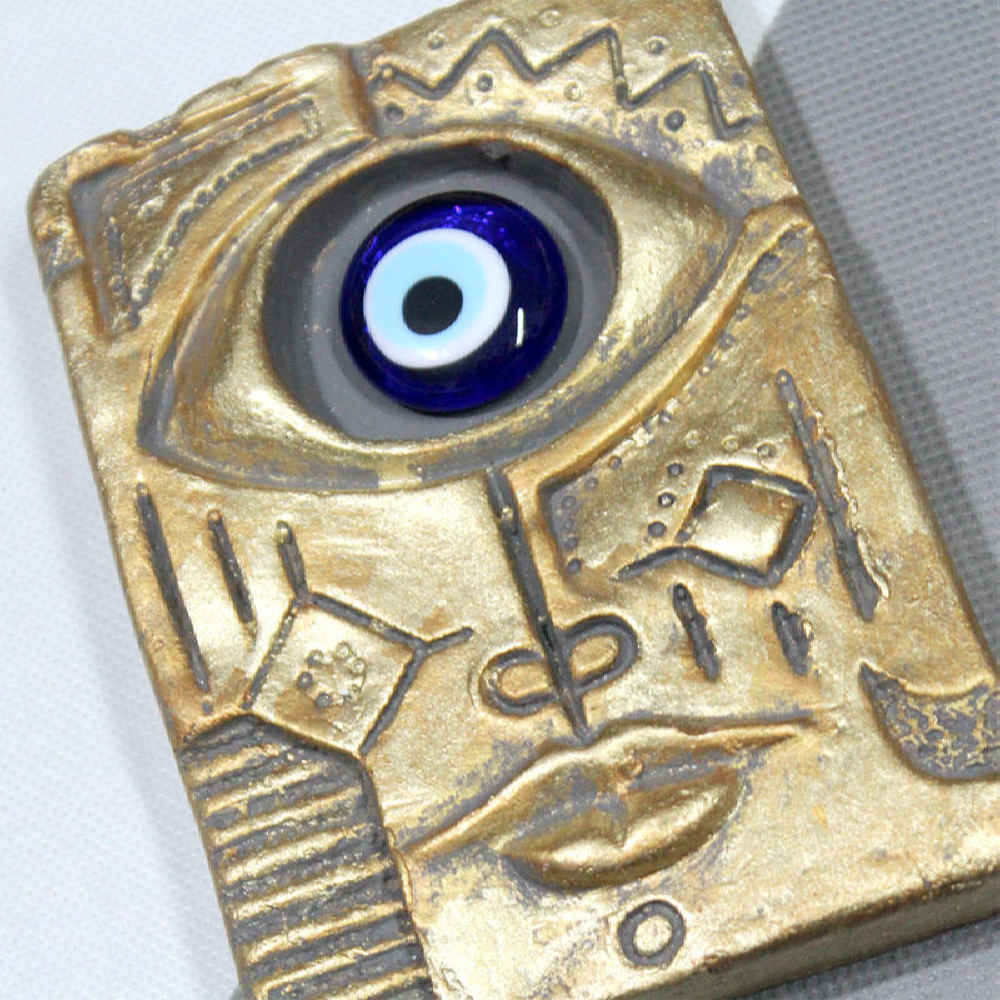 “Cheshm Nazar” 陶瓷墙饰护身符 – 金色款