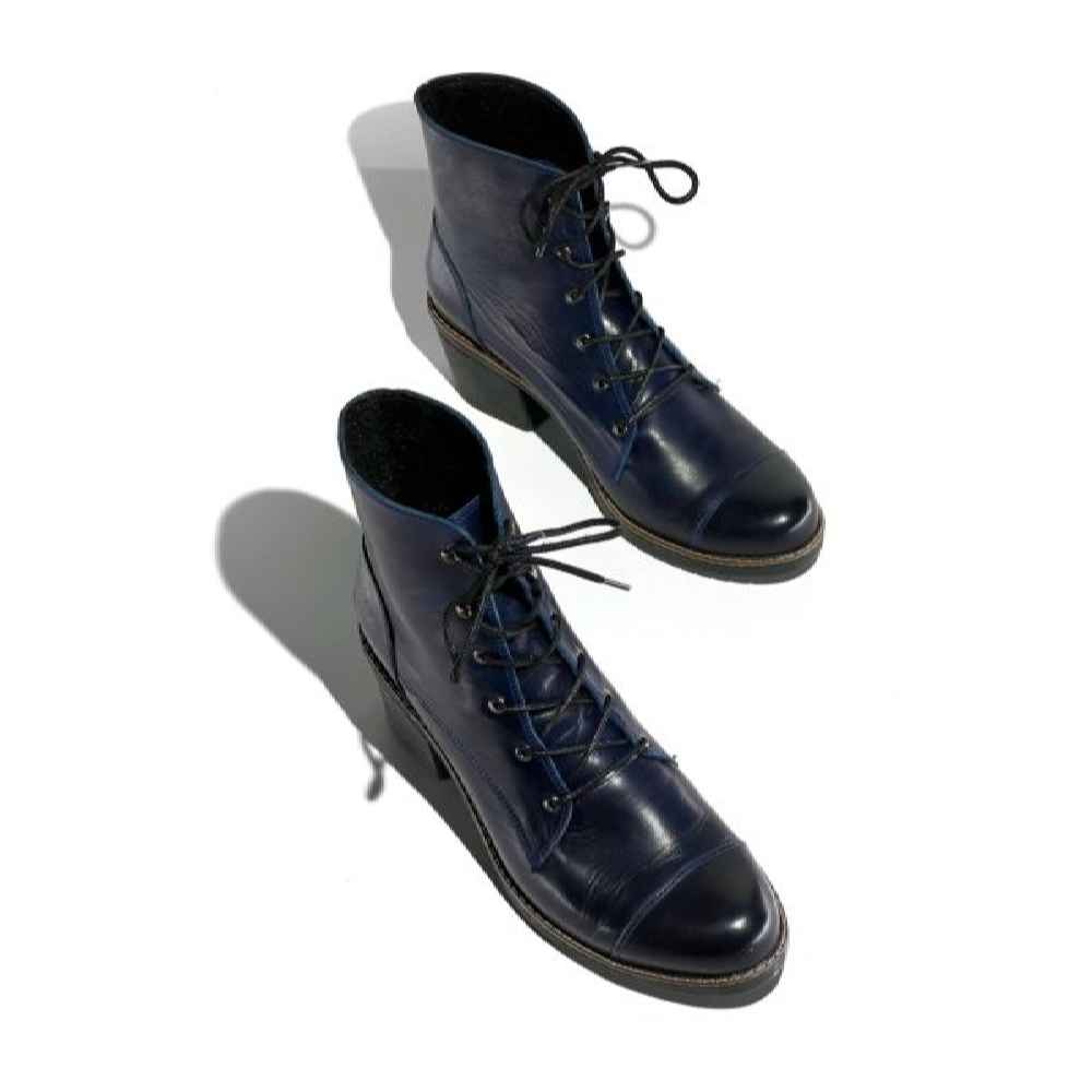 Main image of 女士踝靴 – 型号 109