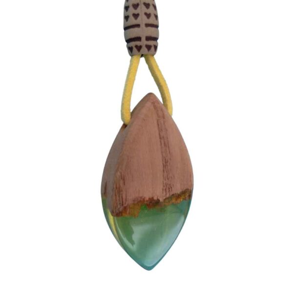 木与树脂项链 手工艺术 大胆风格 Pars