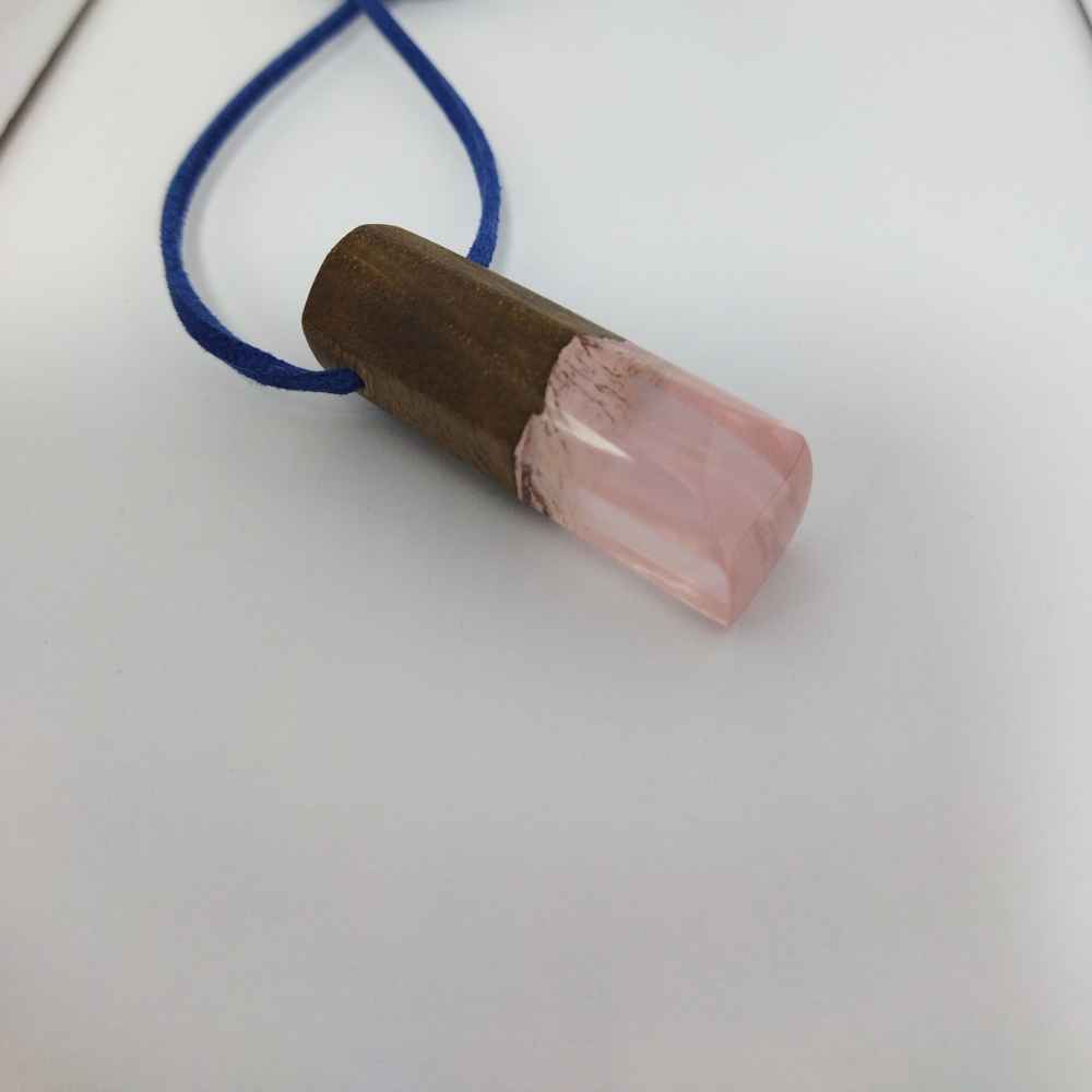 木与树脂项链 手工艺术 大胆风格 Snow