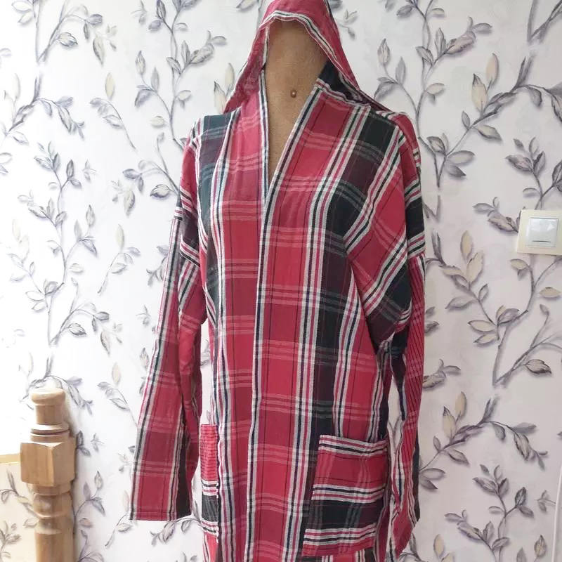 波斯手工浴袍 – 100% 纯棉，传统 Peshtemal 设计