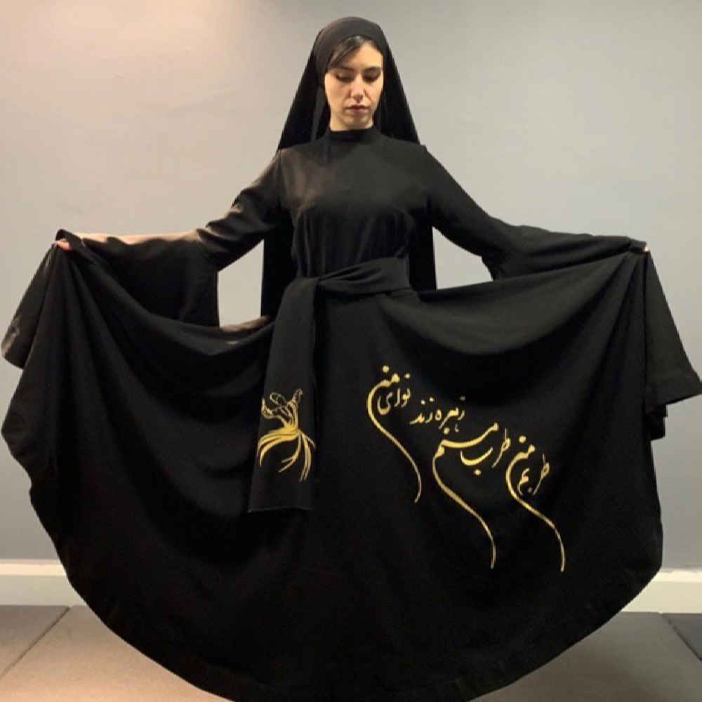 Main image of 女式旋转托钵僧舞裙套装 – 经典精致