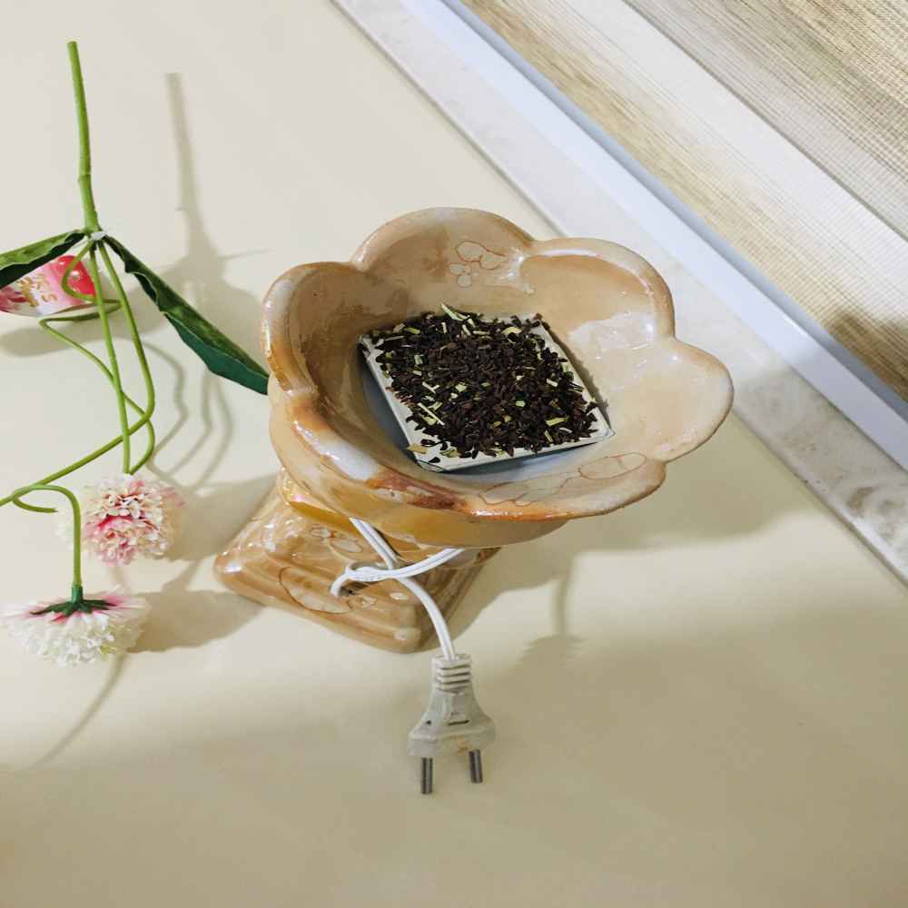 电动 Bakhoor 与 Esfand 烟熏炉 – Shah Abbas 设计