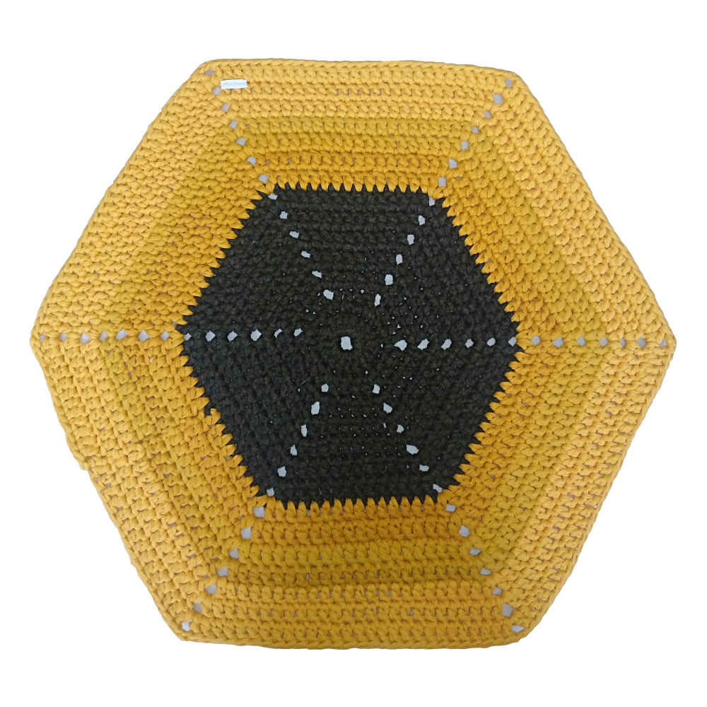 Main image of 手工编织波西米亚风格地毯——六边形设计