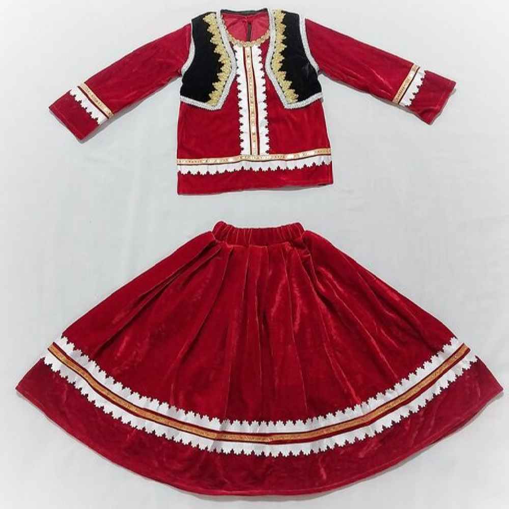 波斯女性传统服饰套装