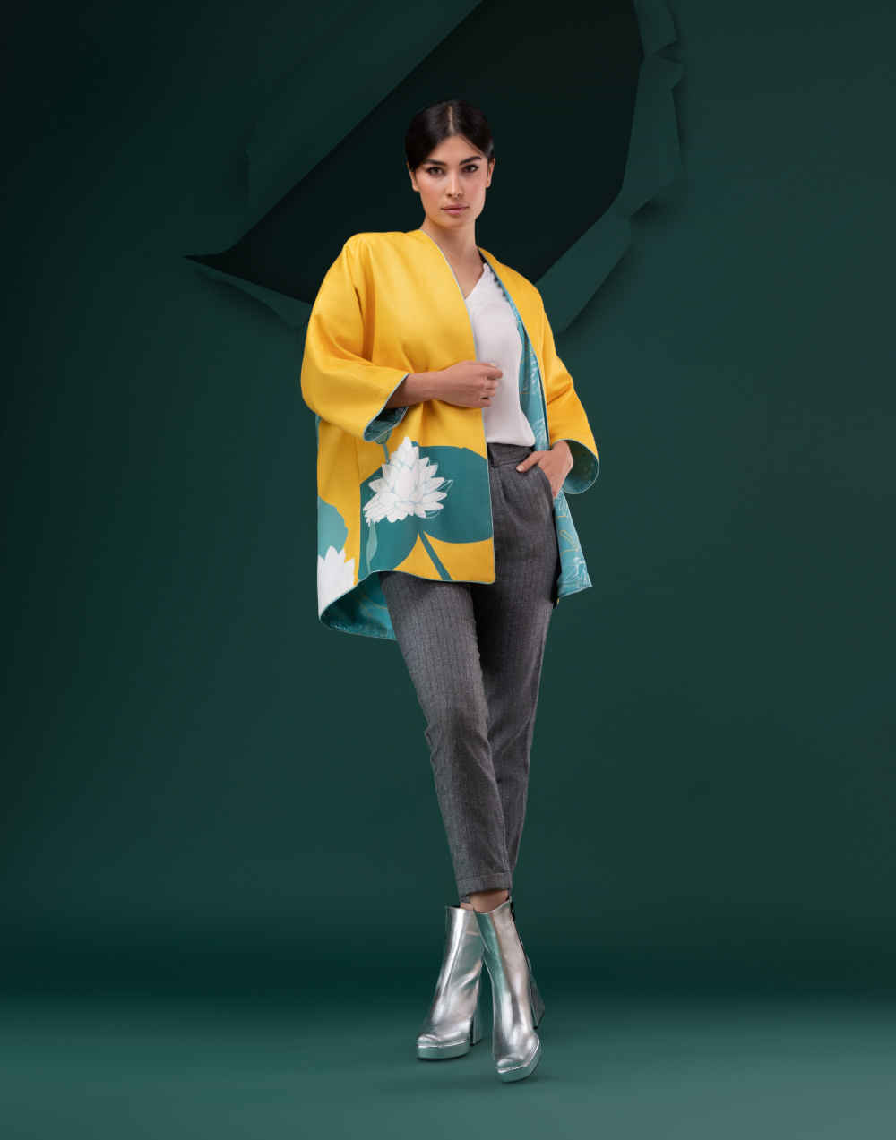 波斯曼托 款式 Lotus