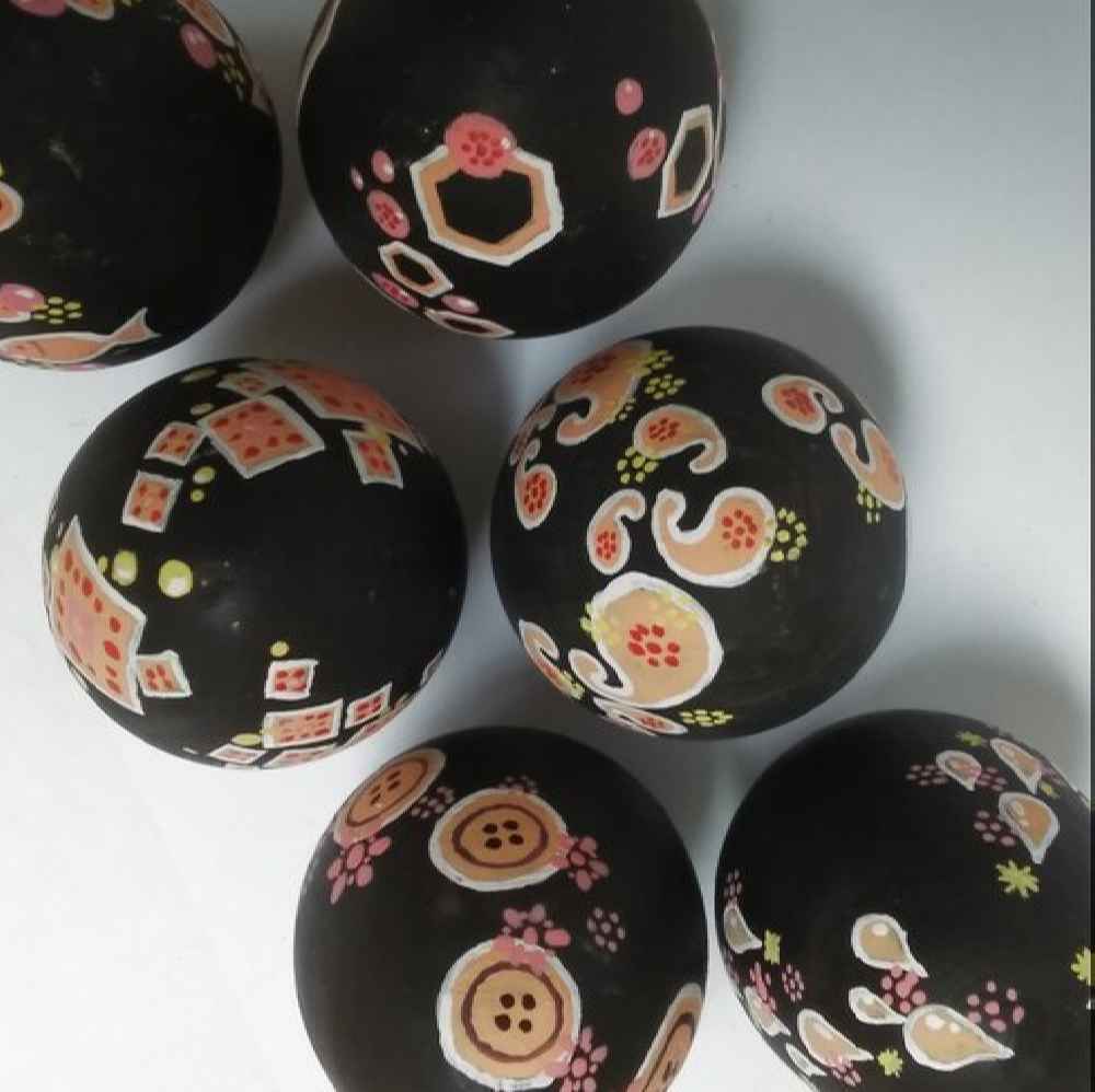 Main image of 波斯装饰陶瓷蛋 —— 佩斯利图案