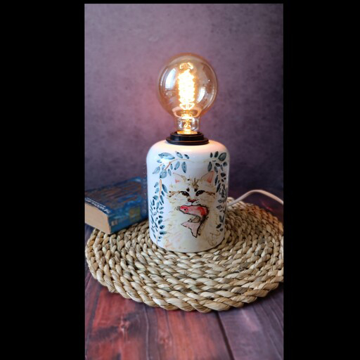 Main image of 艺术陶瓷台灯 – 手工制作 猫款