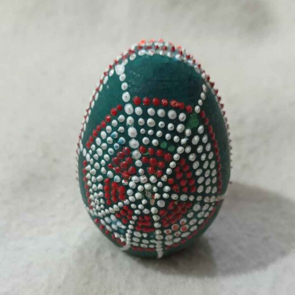 Main image of 手工绘制装饰陶瓷蛋 —— 绿色小树（Green Nahal）