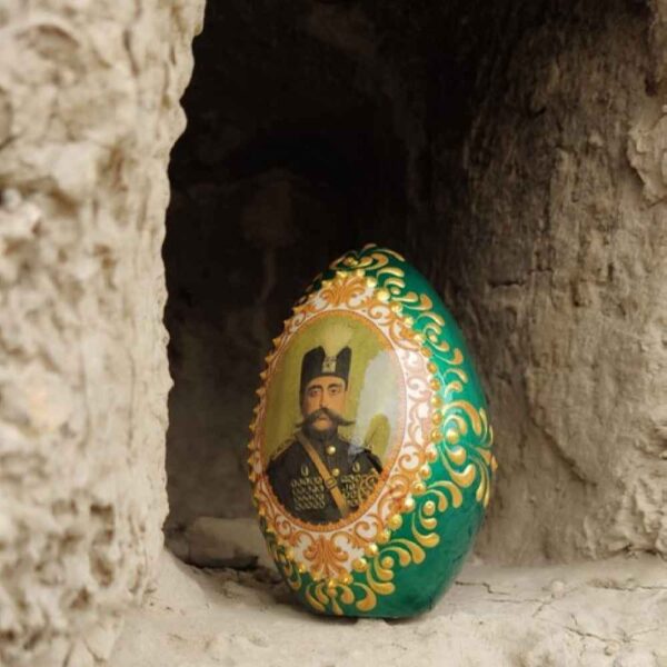 绿色Shah Abbasi陶瓷蛋 —— 装饰用