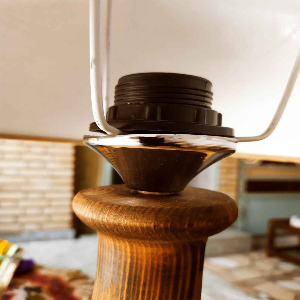 木质装饰台灯 – 手工制作 天鹅绒灯罩 Behnam