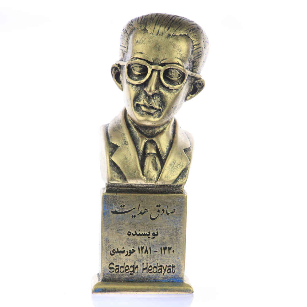 Main image of 萨德格·赫达亚特半身像 – 伊朗作家兼译者
