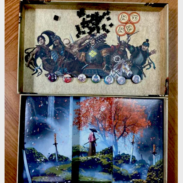 Seven Ronin 棋盘游戏(法尔西语)