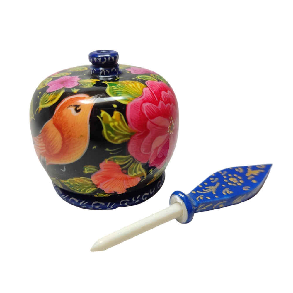 波斯 Surma Dani 容器,用于存放眼影粉,骆驼骨制花卉款