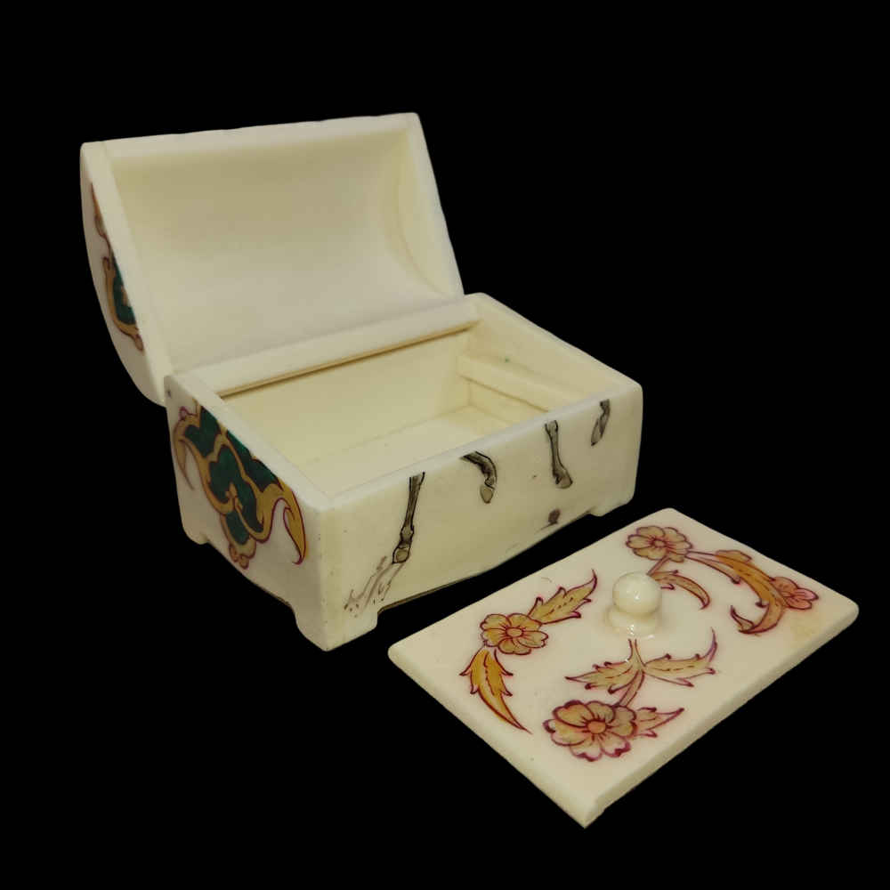 手工骨质首饰盒,波斯木槌球图案