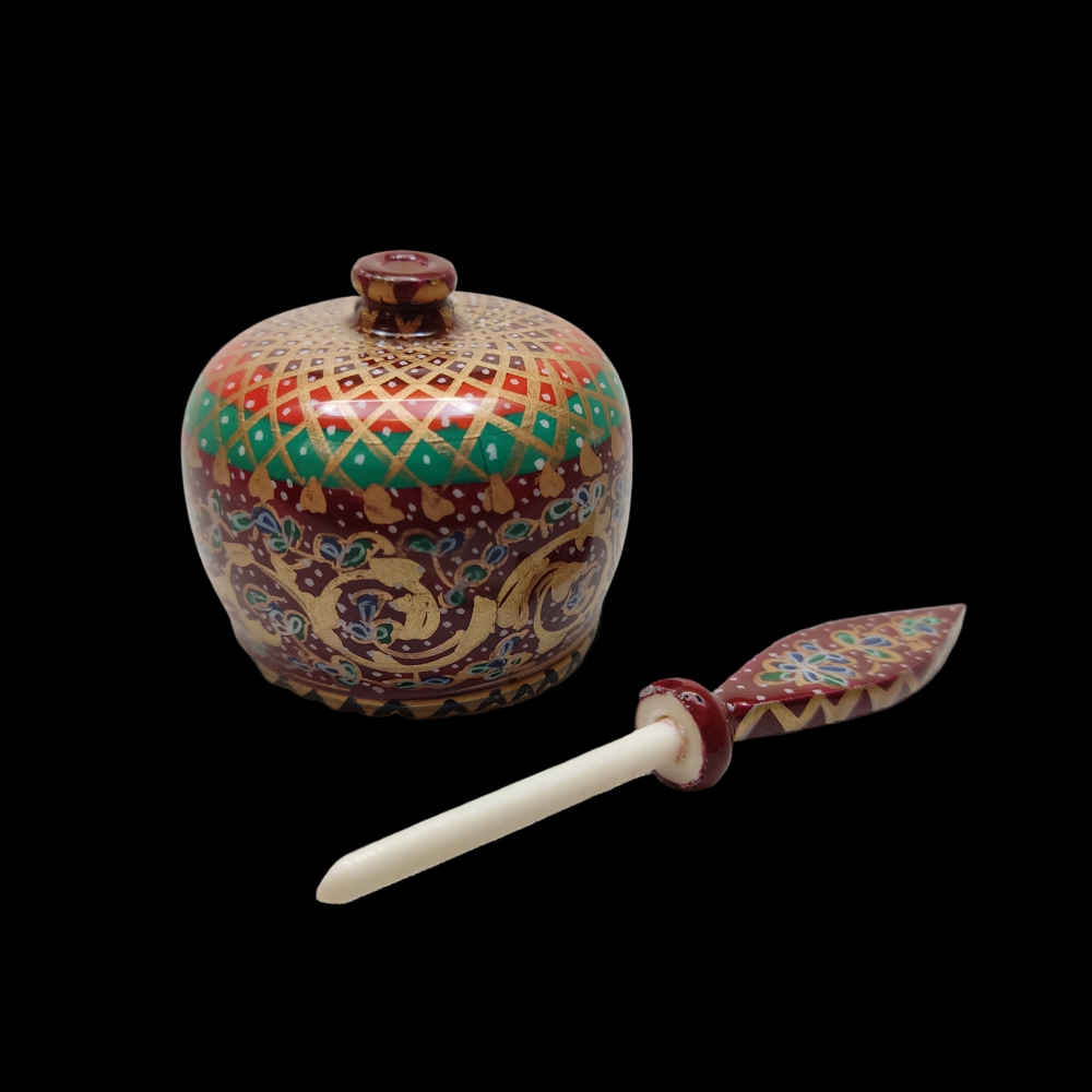 波斯 Surma Dani 容器,用于存放眼影粉,骆驼骨制 Eslimi 款