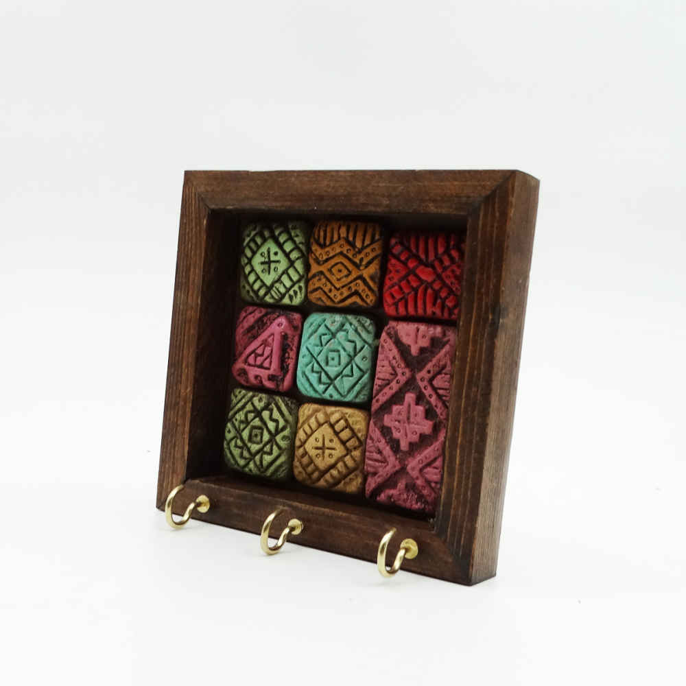 陶瓷墙面钥匙挂架 – 木质框架 & Sonnati 款