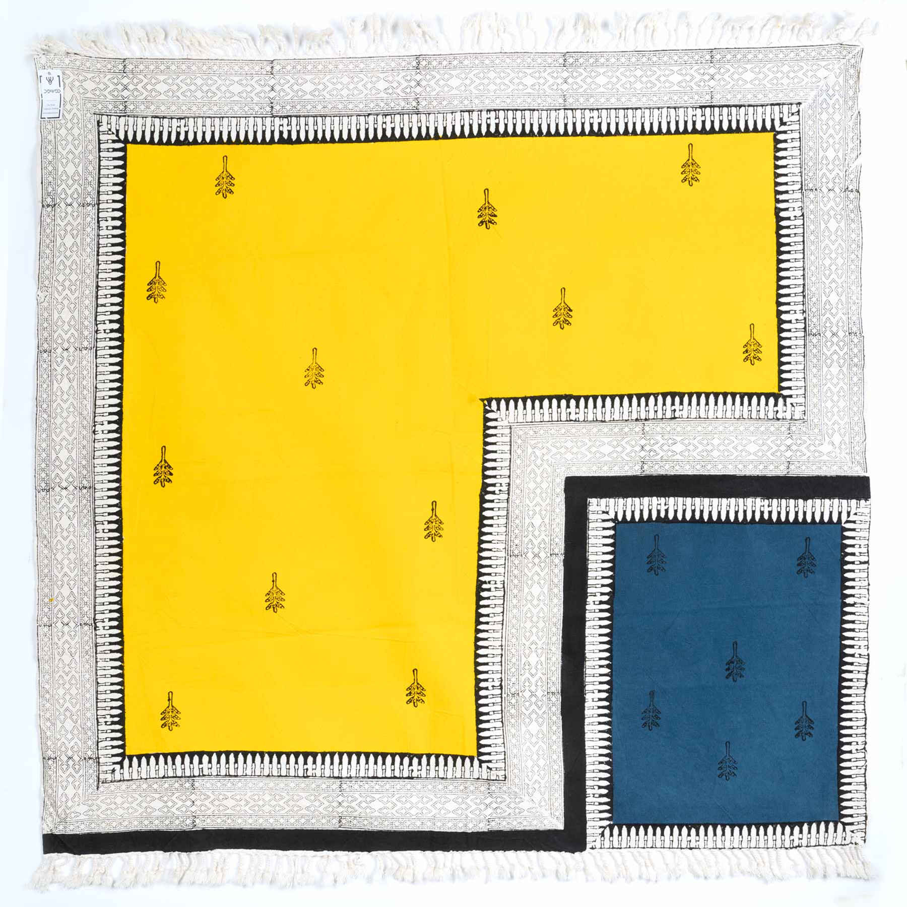 Main image of 木刻印花亚麻桌布——Techra 款