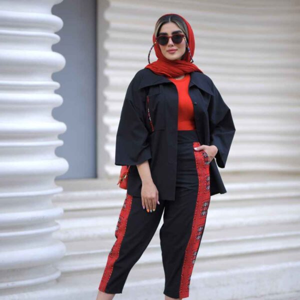 波斯刺绣曼托与裤装套装款式 Delbar