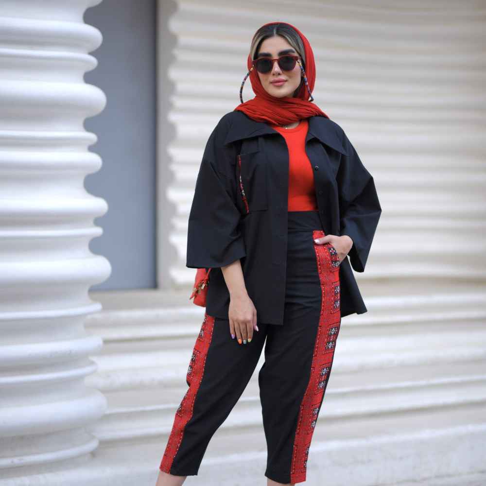 Main image of 波斯刺绣曼托与裤装套装款式 Delbar