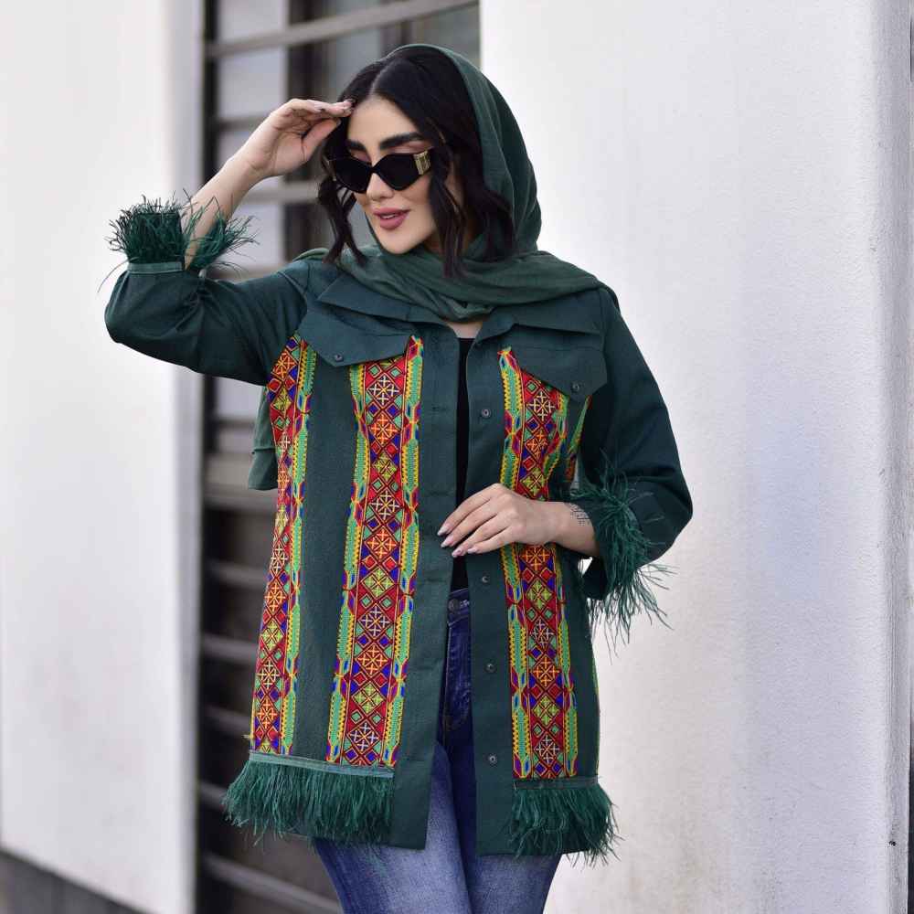 Main image of 波斯提花曼托 款式 Atrisa