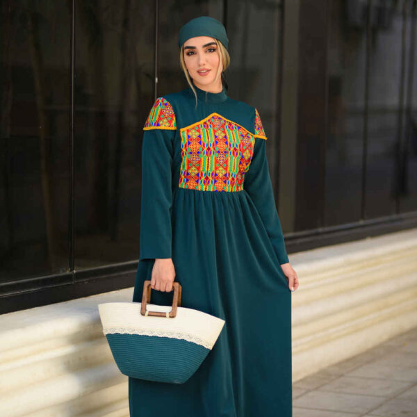 女士长袖雪纺连衣裙 户外风款式 Setila