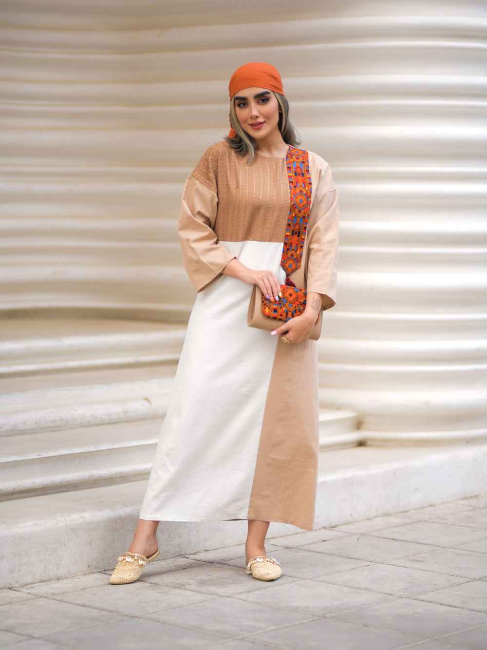 女士长袖亚麻连衣裙 户外风款式 Maral