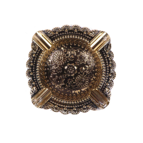 雕刻金属烟灰缸 – 精致花卉艺术设计