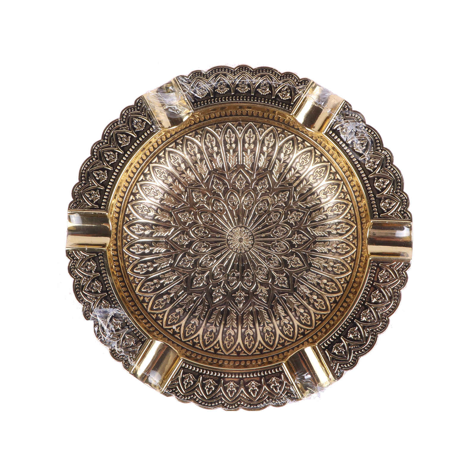 Main image of 雕刻金属烟灰缸 – 精致艺术设计