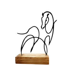 金属极简雕塑 – 马造型艺术品