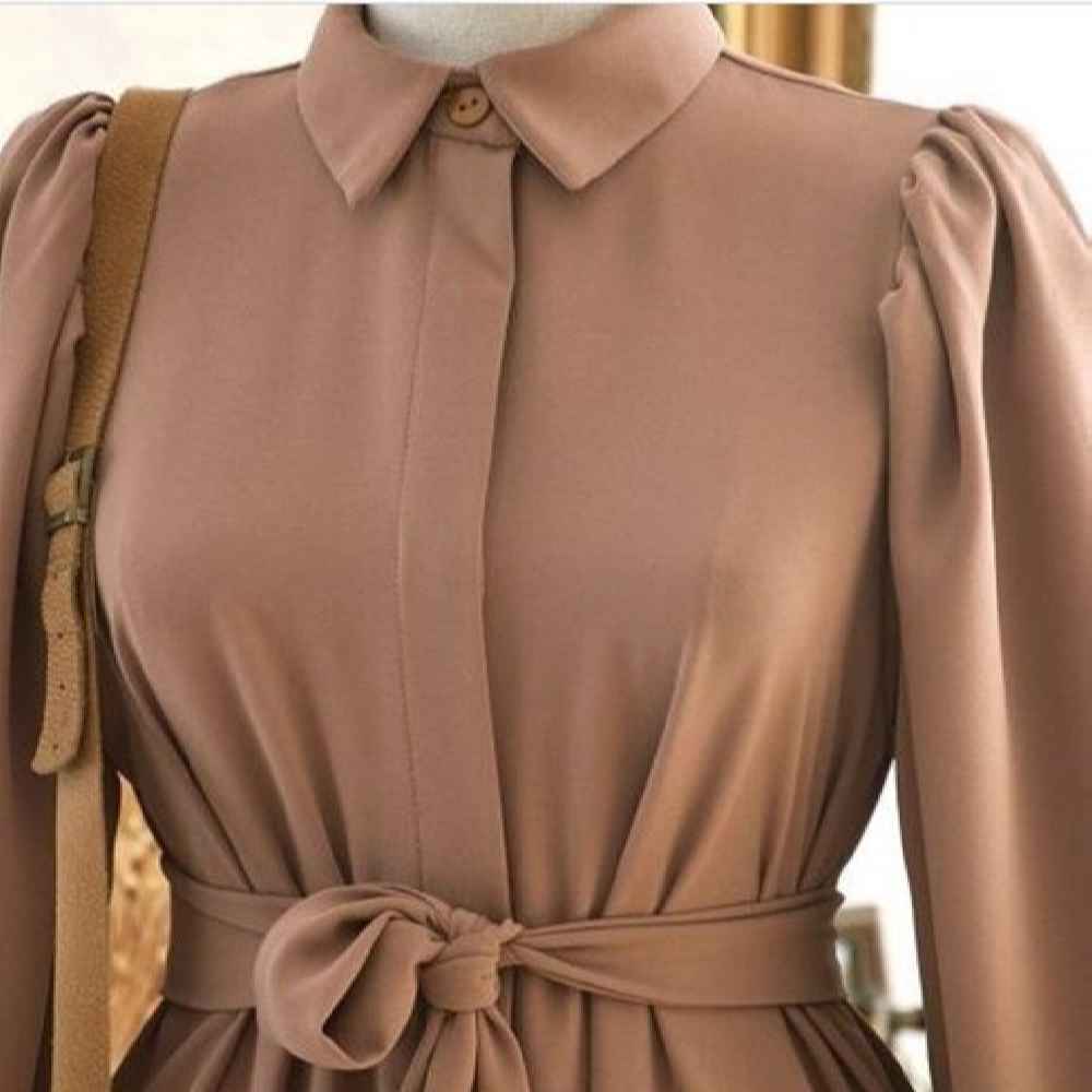 传统穆斯林女士阿巴亚——柔面料