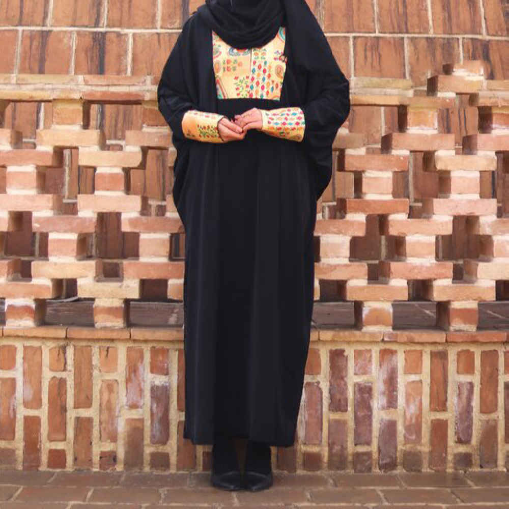 传统蝴蝶袖穆斯林女士阿巴亚——柔绉纱面料