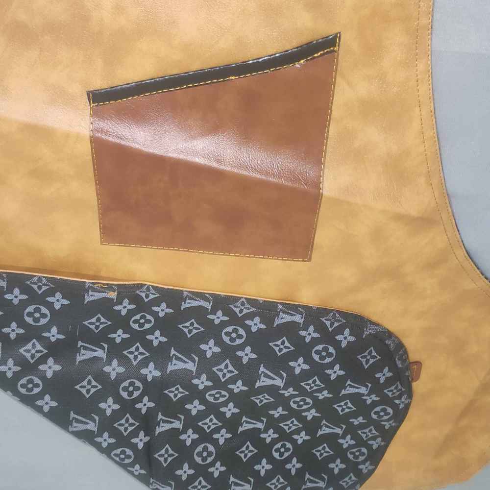 棕色皮革咖啡师围裙 – 优雅实用