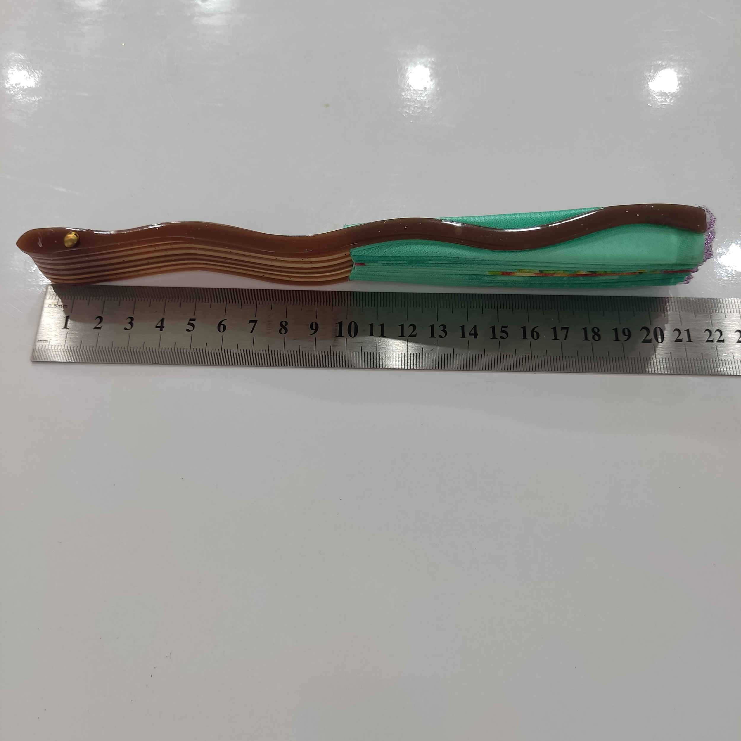 装饰手持折扇 – 女士优雅配饰