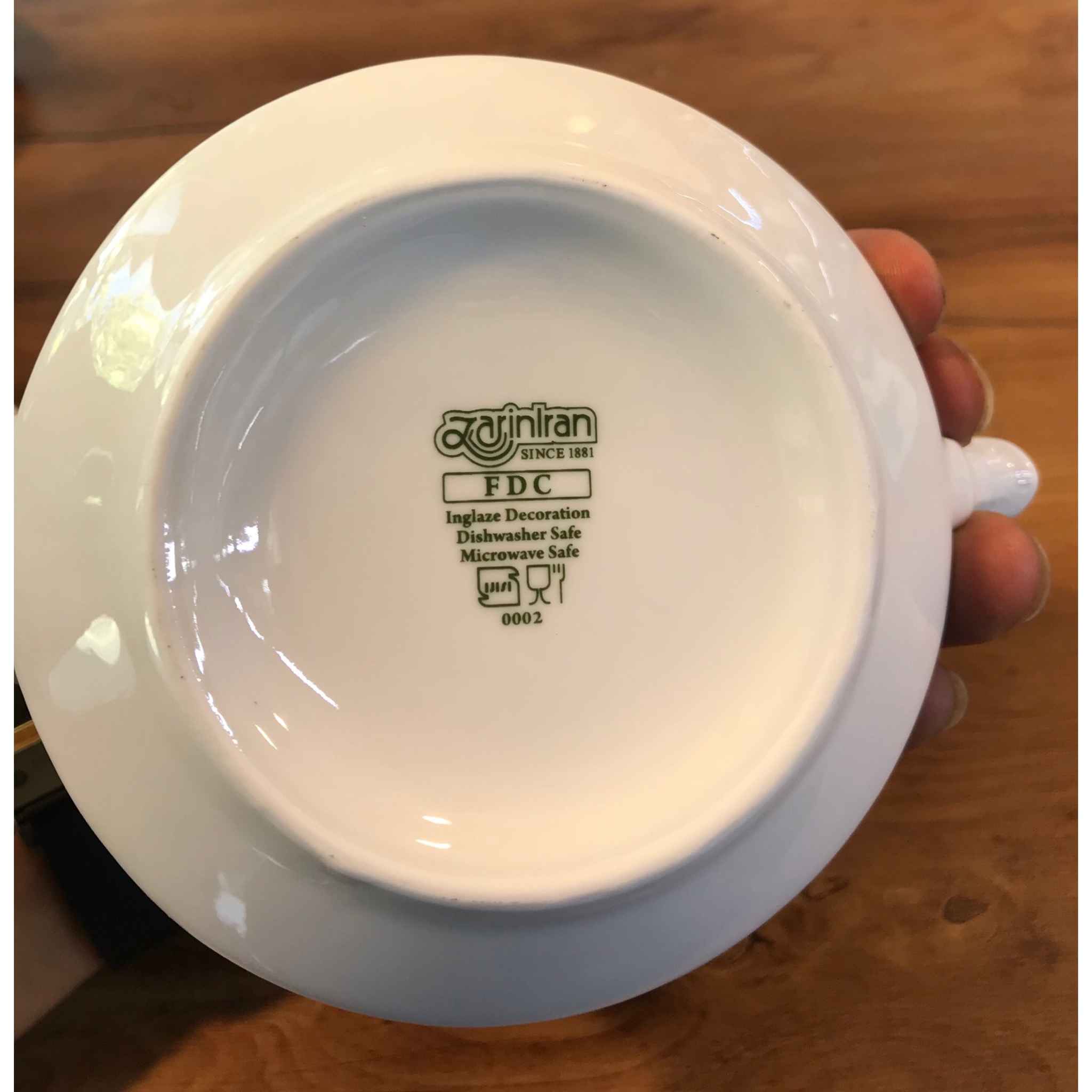 白色瓷质茶壶 – 花卉图案「Farimah 款」