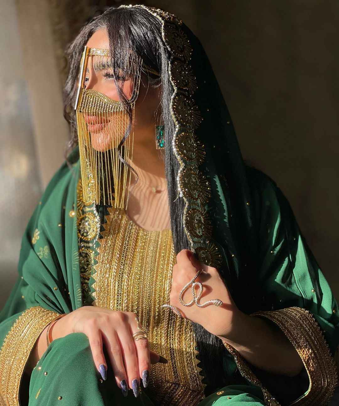 手工 Battoulah 面具 – 波斯湾布尔卡 Nahid 款