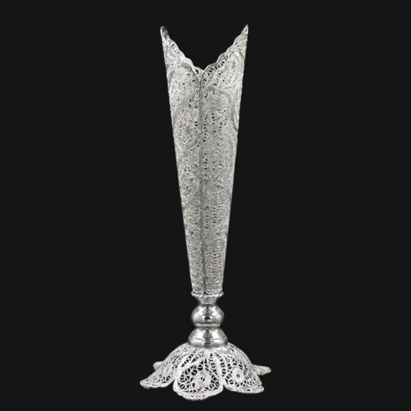 装饰波斯镂空银色涂层喇叭花瓶 Malileh（马利莱）