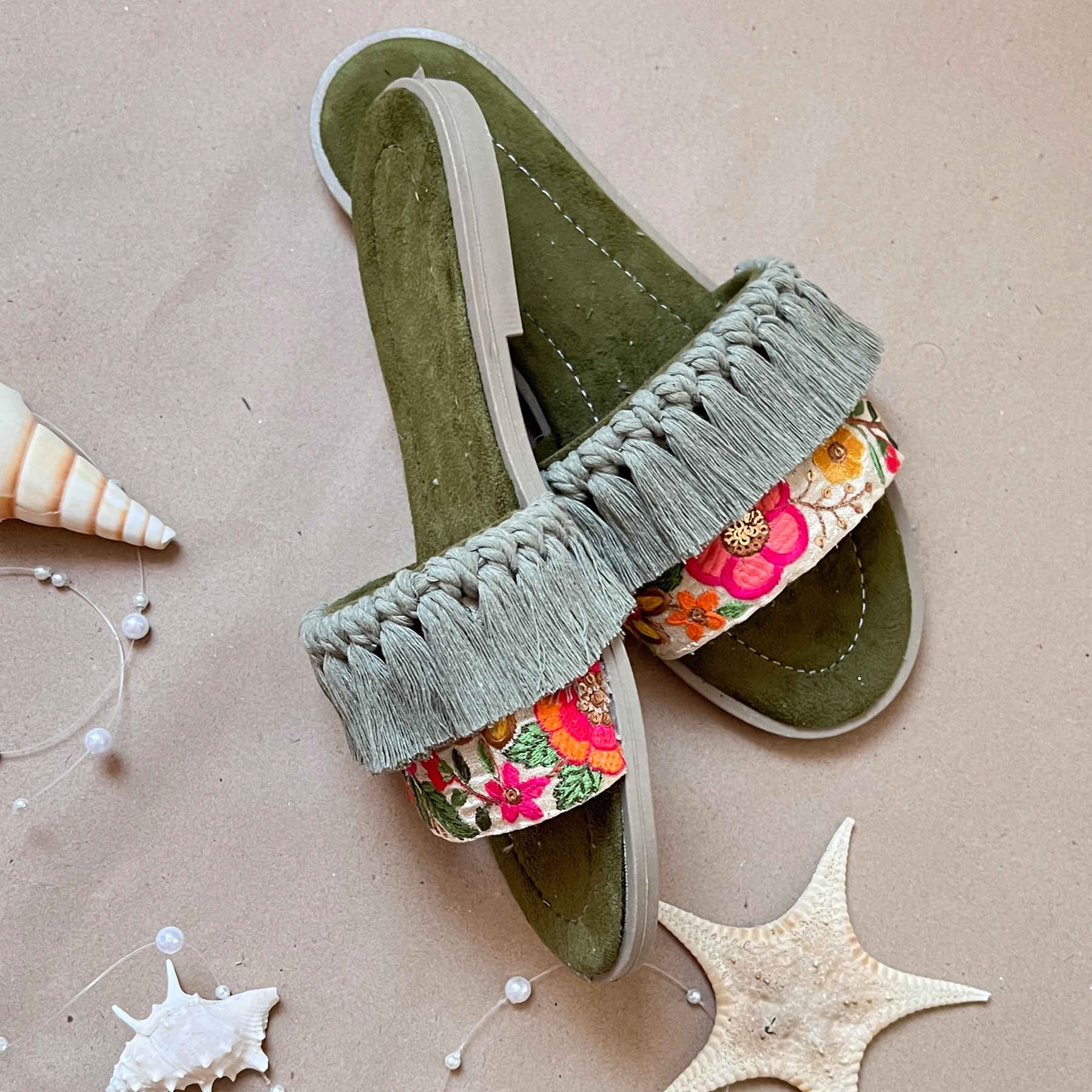 手工编织波西米亚风凉鞋 – Golshan 款