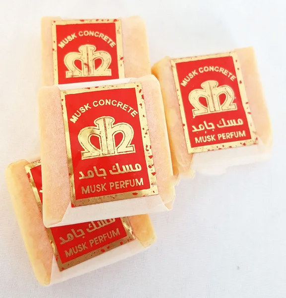 Main image of 天然麝香固体香水 白色方块 100 克