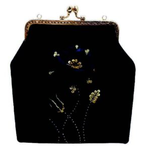 缎带刺绣手拿包 – 天鹅绒材质，Sarafraz 设计