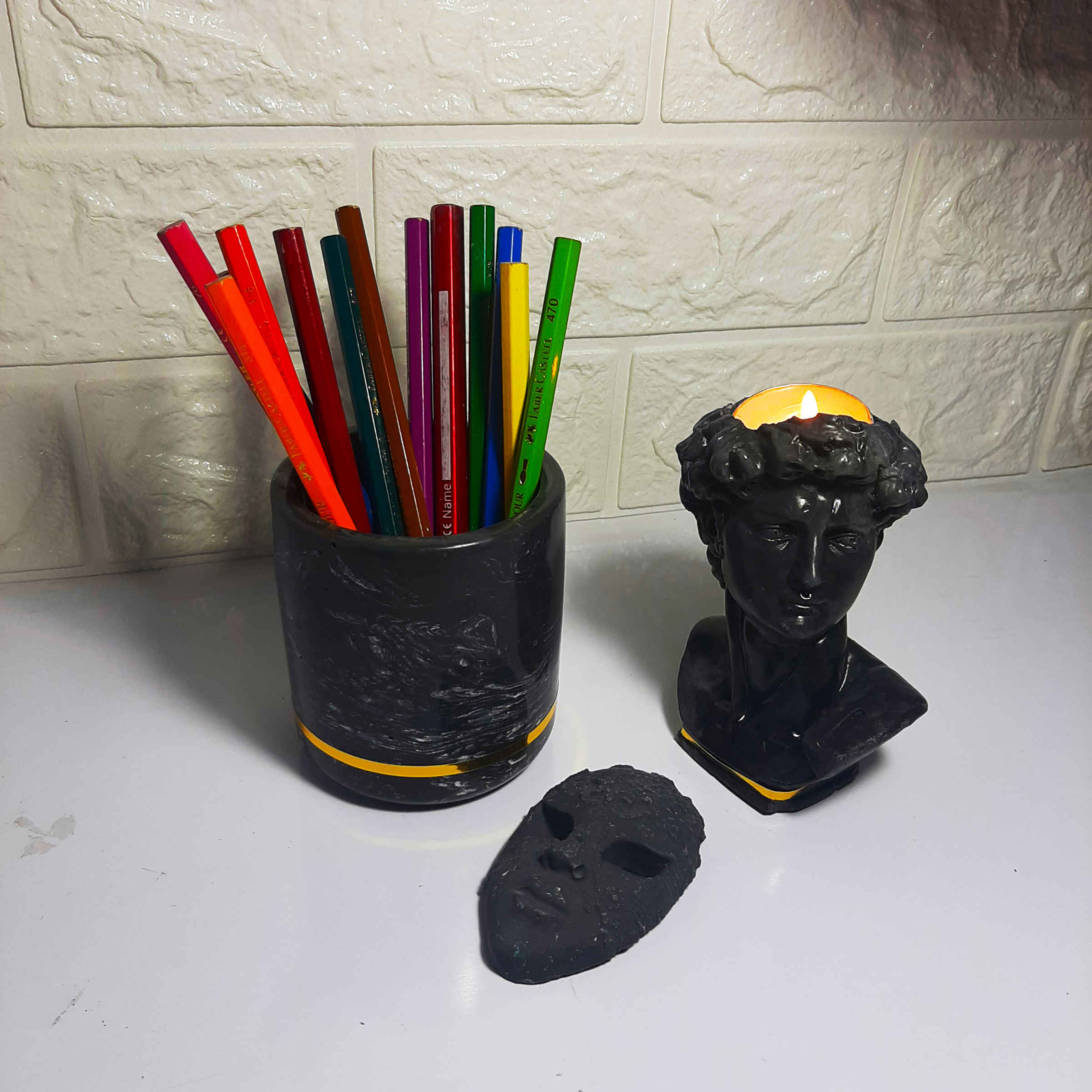 Rasa Design – 石质笔筒,大理石效果,极简桌面