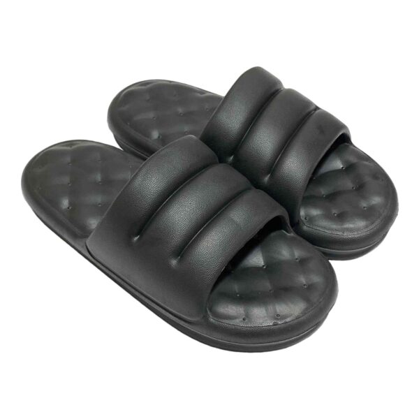 男女通用云端拖鞋 – 厚底缓震，舒适贴合