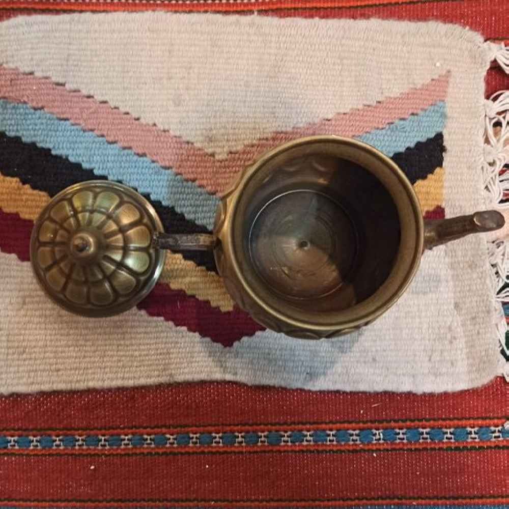 波斯黄铜茶壶 手工制作优雅图案 Lined