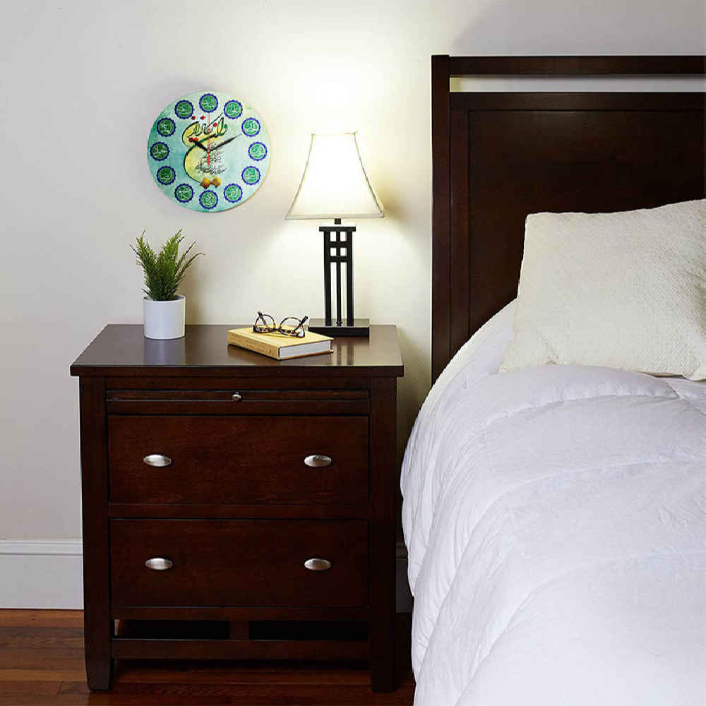 穆斯林风格挂钟 “瓦·因·雅卡德”与十二伊玛目印花设计