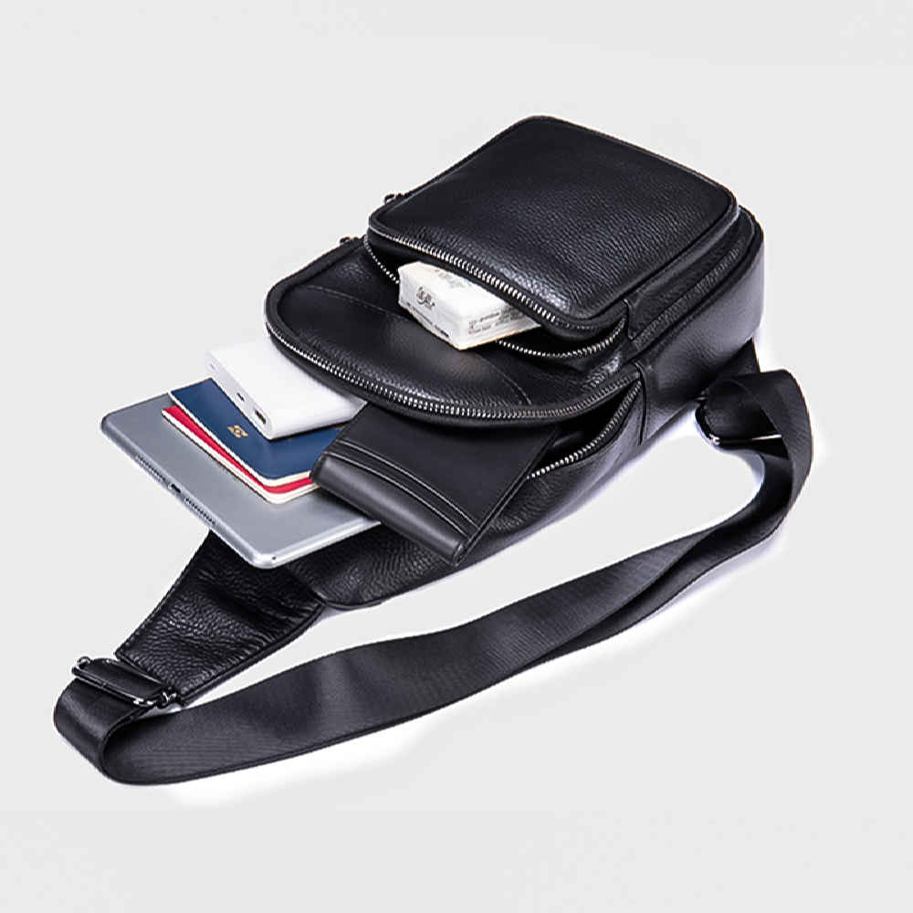 皮革斜挎肩包，男女款黑色