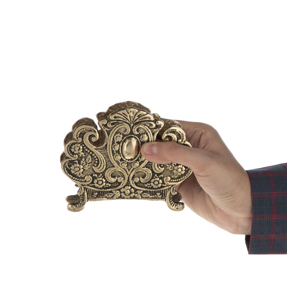 黄铜纸巾盒 – 实用与时尚兼具