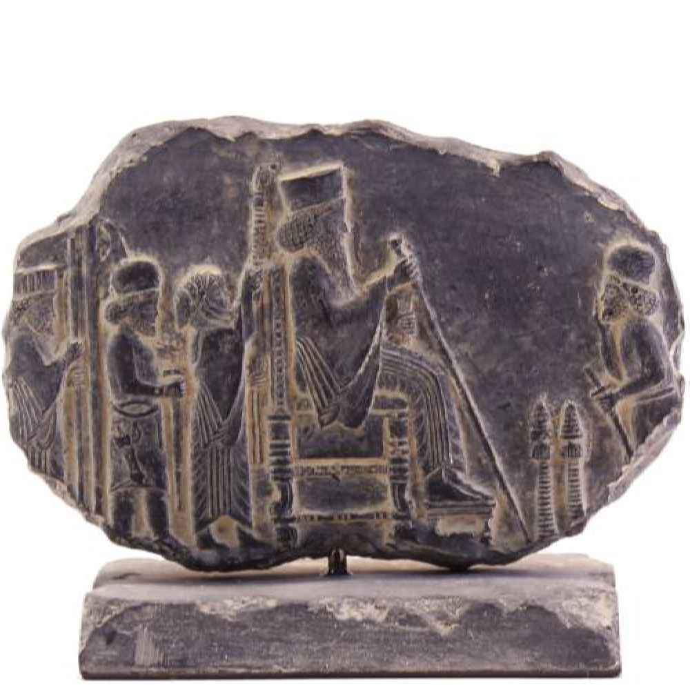 Main image of 古波斯风格铭文复制品 王座上的大流士